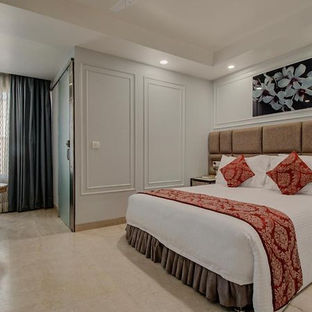 Iris Park Hotel New Delhi Extérieur photo