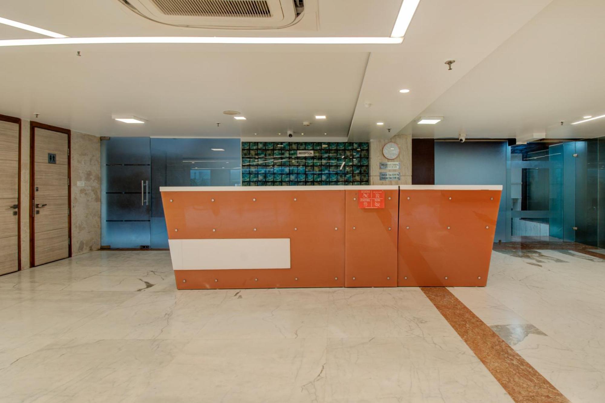 Iris Park Hotel New Delhi Extérieur photo