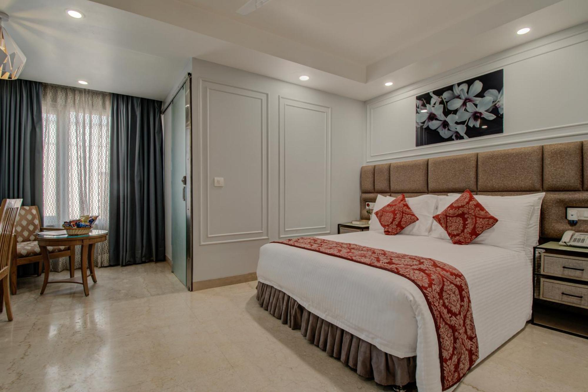 Iris Park Hotel New Delhi Extérieur photo