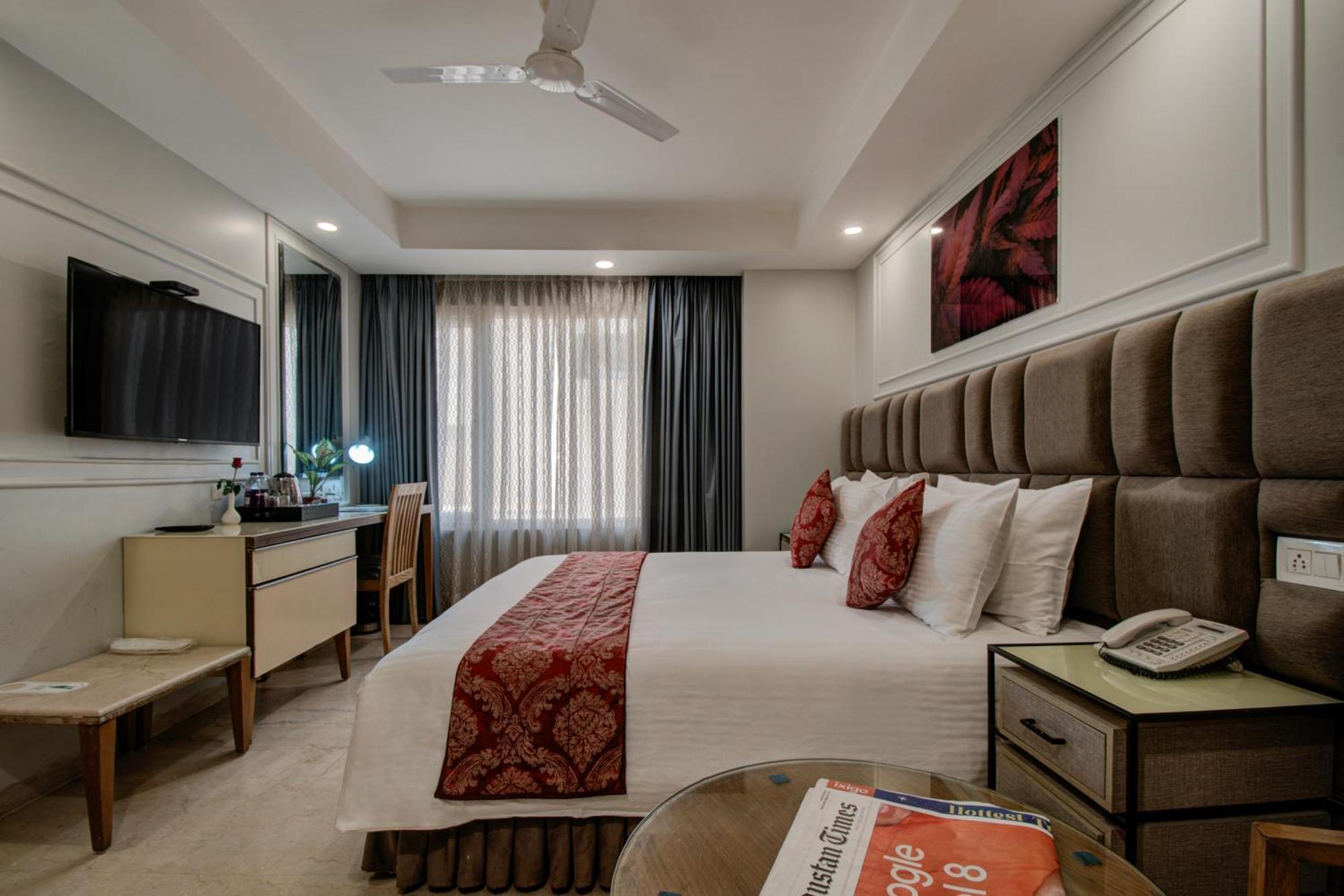 Iris Park Hotel New Delhi Extérieur photo