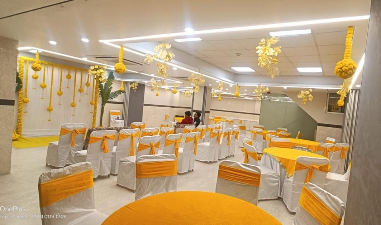 Iris Park Hotel New Delhi Extérieur photo