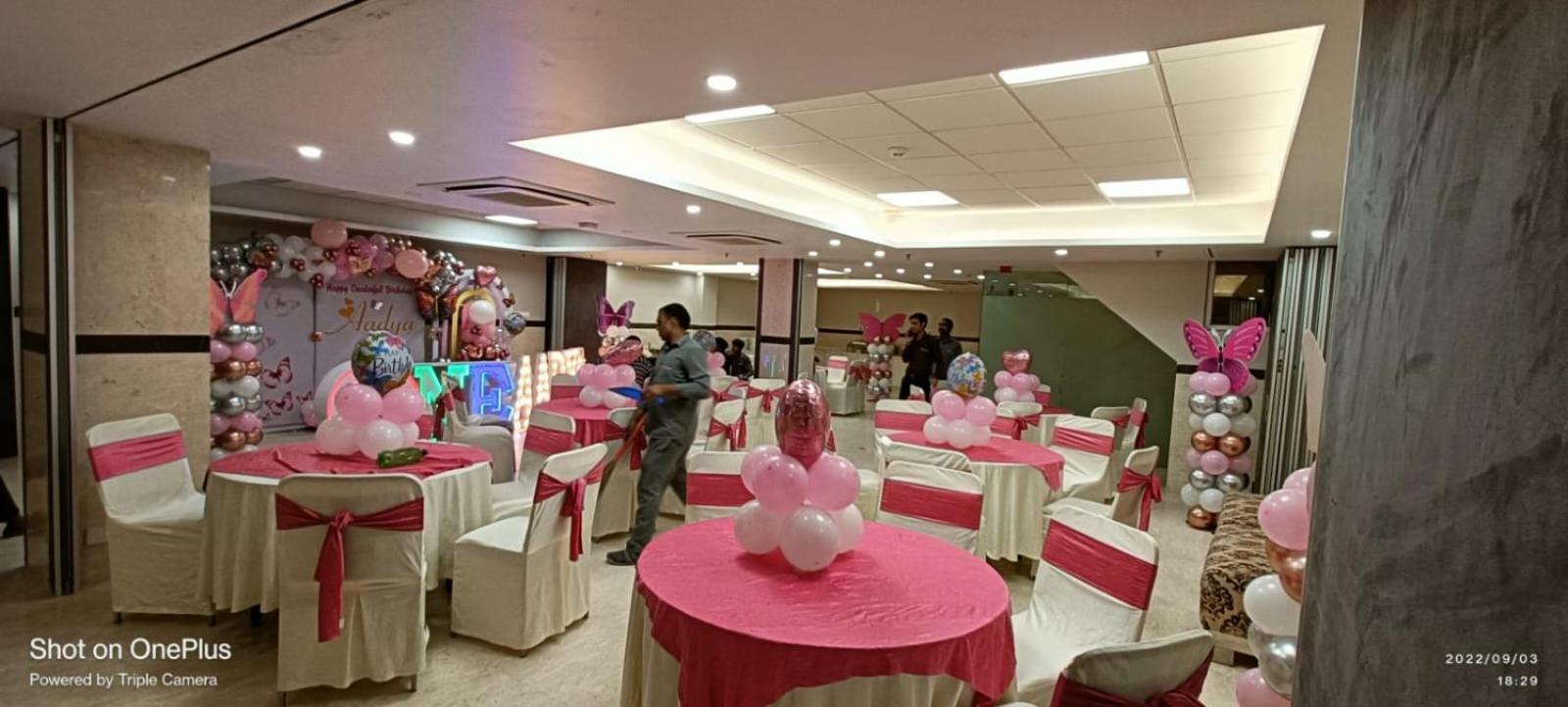 Iris Park Hotel New Delhi Extérieur photo